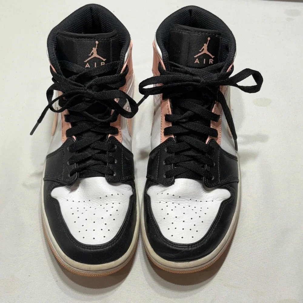 Jordan Air Jordan 1 Mid Mens 8.5 Arctic Orange Black Toe Women 10 Sneakers Retro